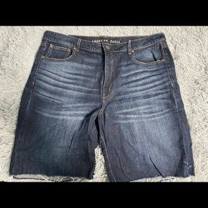 American Eagle Bermuda Shorts